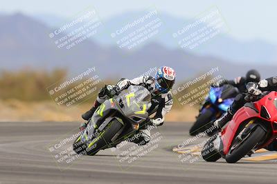 media/Jan-15-2023-SoCal Trackdays (Sun) [[c1237a034a]]/Turn 15 (1pm)/